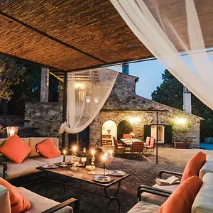 https://borgo-degli-ulivi-porto-ercole-58018.it-tuscanyhotel.com